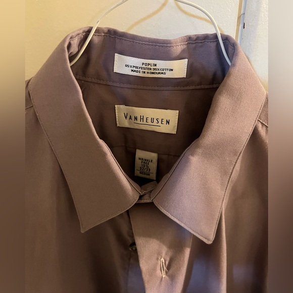 Van Heusen men’s poplin button down dress shirt purple/mauve - Picture 2 of 4